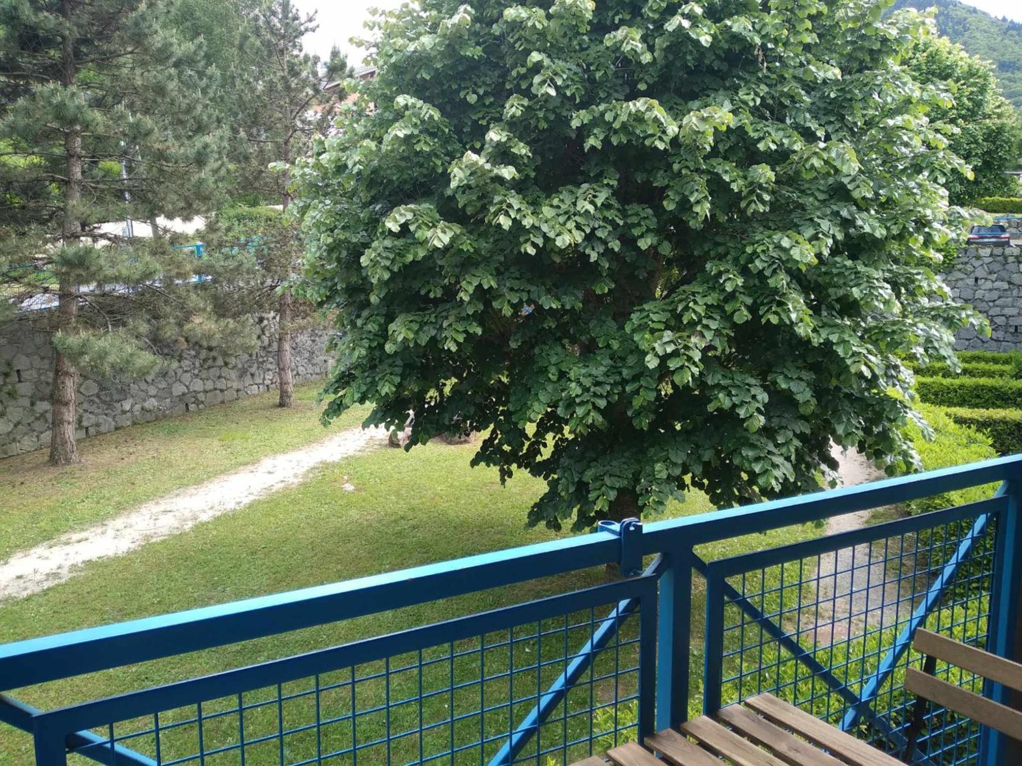 Duplex Lumineux - 40M2 - 2 Chambres - Balcon Terrasse - Parking - Entierement Renove En Mai 2024 Cauterets Esterno foto