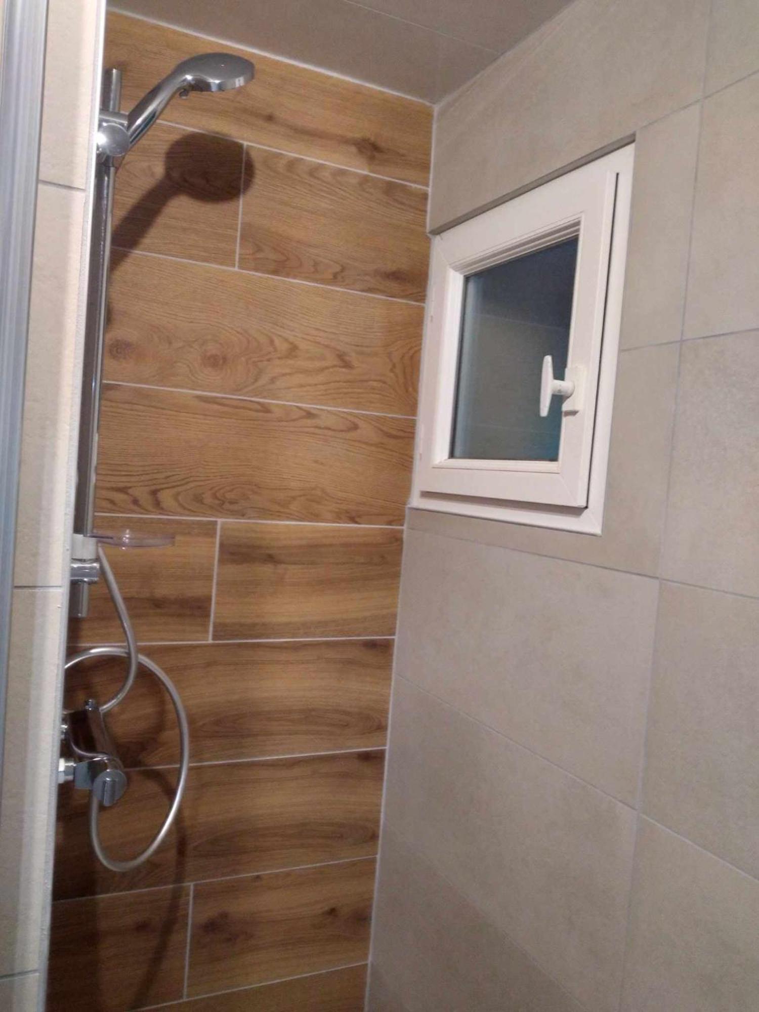 Duplex Lumineux - 40M2 - 2 Chambres - Balcon Terrasse - Parking - Entierement Renove En Mai 2024 Cauterets Esterno foto